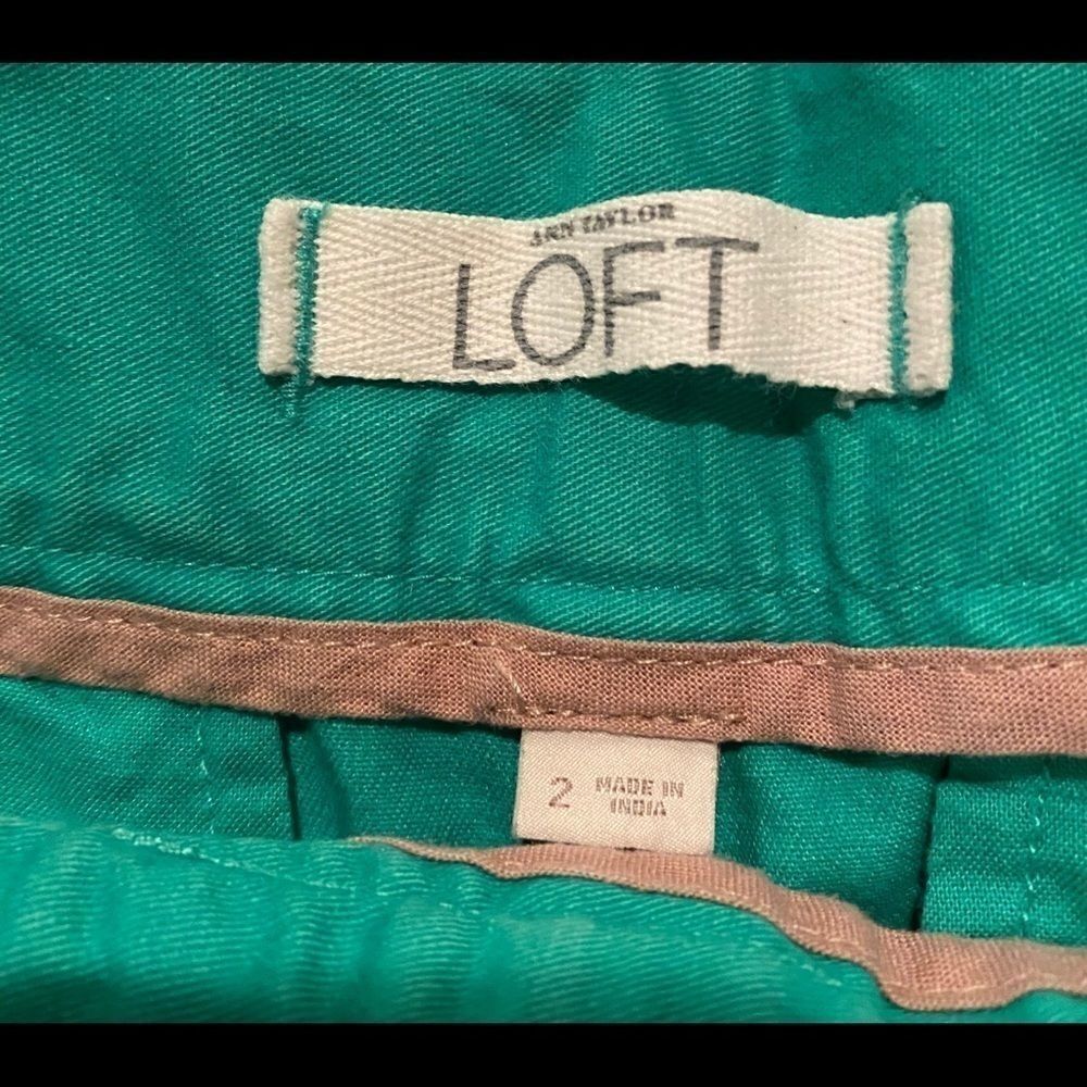 Loft  Shorts Size 2 - Picture 3 of 12